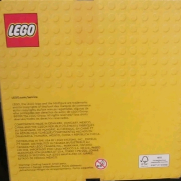 Lego 6471612 Retro Tape Player Portable Cassette Player VIP Exclusive NEW SEALED - Picture 2 of 2